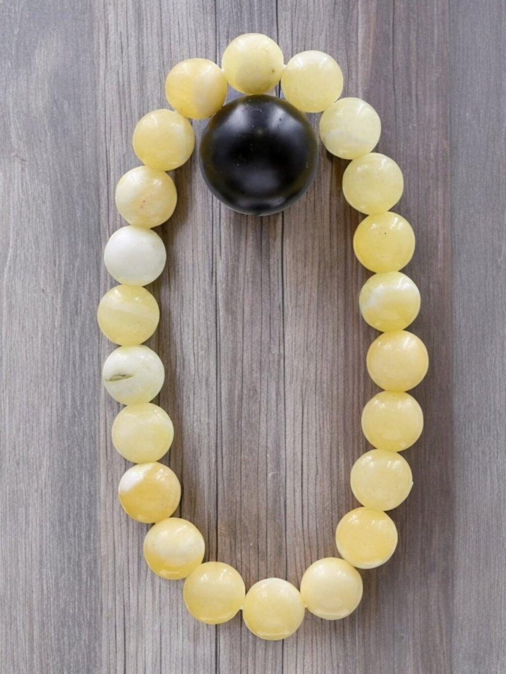Butter Jade Crystal Stretch Bracelet | Handmade - Picture 5 of 6